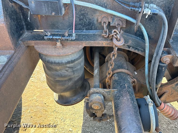 image for item DS3650 1996 Talbert 60T lowboy beam trailer