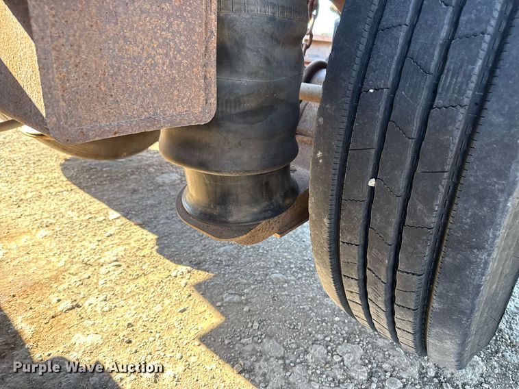 image for item DS3650 1996 Talbert 60T lowboy beam trailer