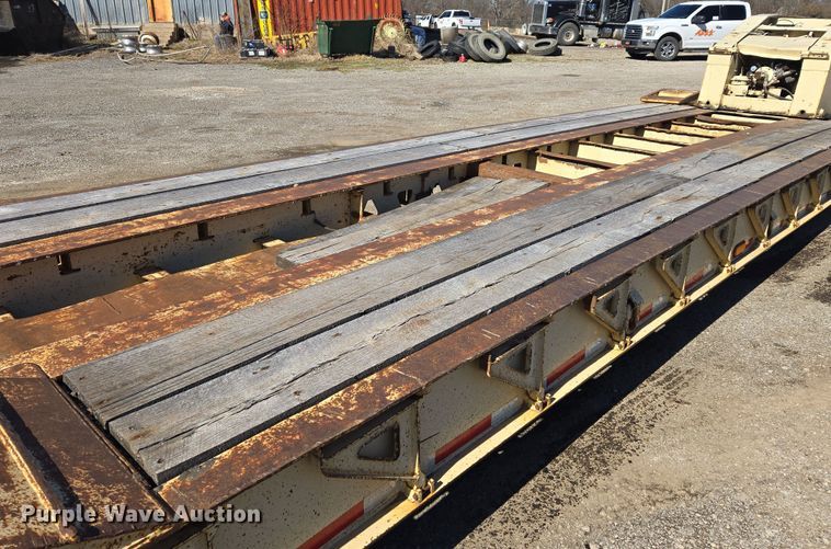 image for item DS3653 2009 Trail King TK110HDG-523 lowboy equipment trailer