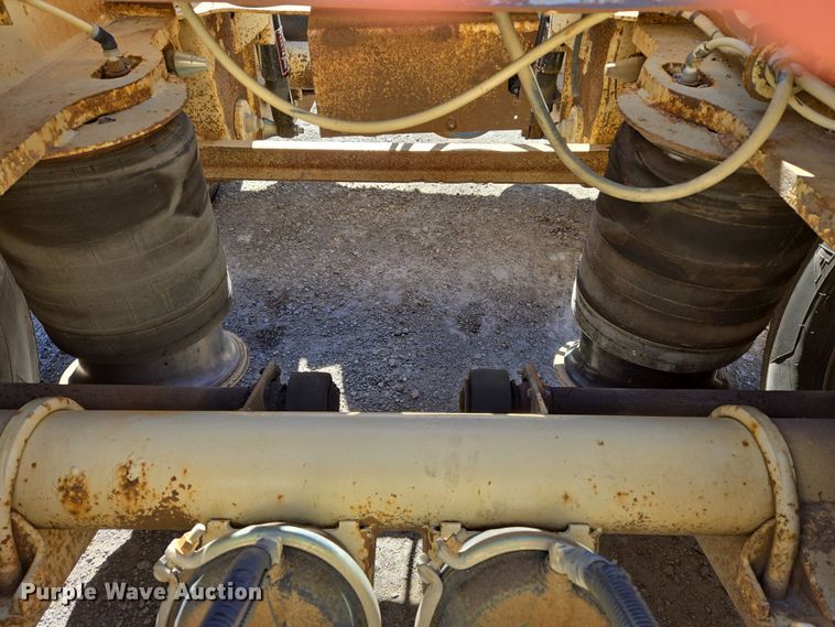 image for item DS3653 2009 Trail King TK110HDG-523 lowboy equipment trailer