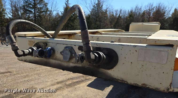 image for item DS3653 2009 Trail King TK110HDG-523 lowboy equipment trailer