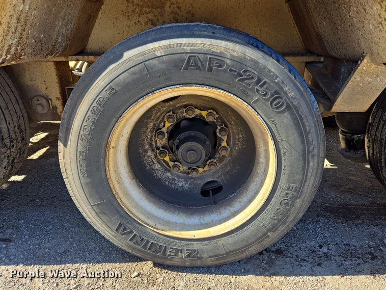 image for item DS3653 2009 Trail King TK110HDG-523 lowboy equipment trailer