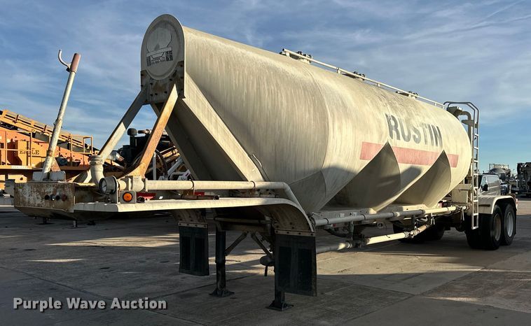 image for item DT6516 1998 Vantage pneumatic dry bulk trailer