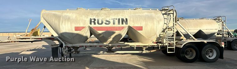 image for item DT6516 1998 Vantage pneumatic dry bulk trailer