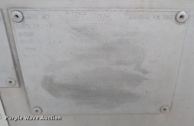 image for item DT6560 2000 Fruehauf HAB-HT2-J1000X3 pneumatic dry bulk trailer