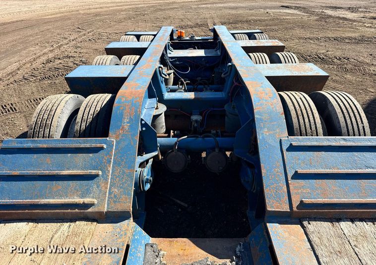 image for item DU3326 2003 Talbert T(4)DW-55-HPG-1-T1 lowboy equipment trailer