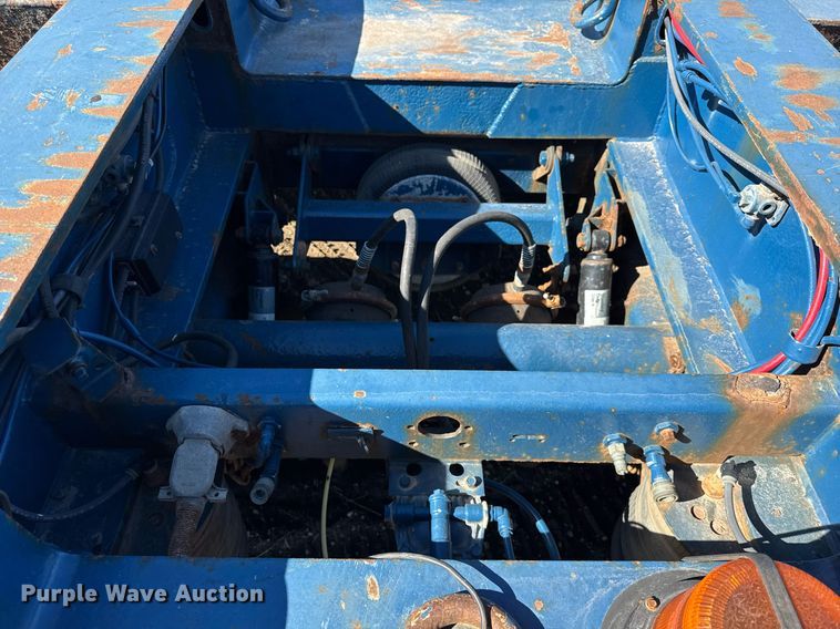 image for item DU3326 2003 Talbert T(4)DW-55-HPG-1-T1 lowboy equipment trailer