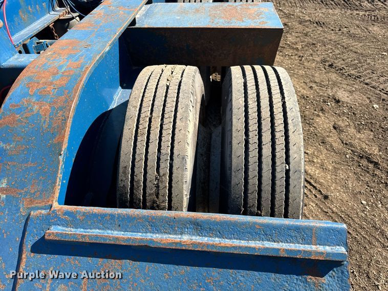 image for item DU3326 2003 Talbert T(4)DW-55-HPG-1-T1 lowboy equipment trailer