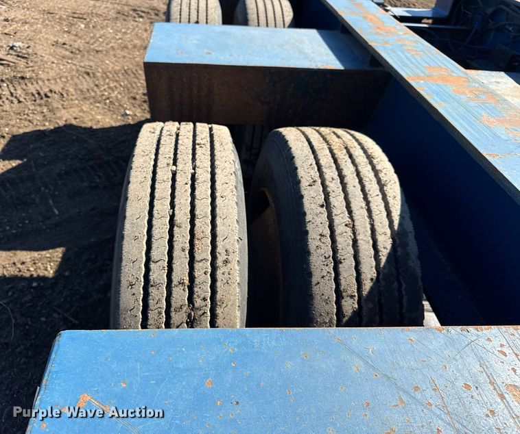 image for item DU3326 2003 Talbert T(4)DW-55-HPG-1-T1 lowboy equipment trailer