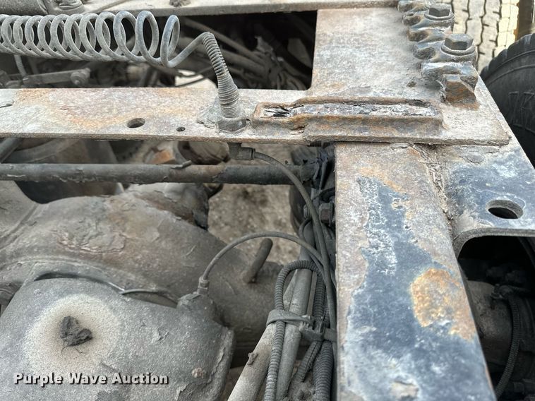 image for item DV0652 2011 Freightliner  Cascadia semi truck