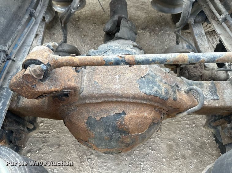 image for item DV0652 2011 Freightliner  Cascadia semi truck