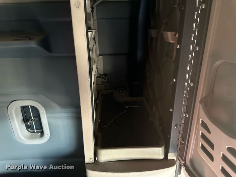 image for item DV0652 2011 Freightliner  Cascadia semi truck