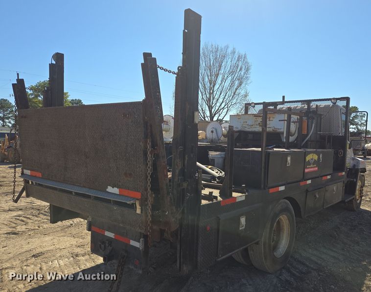 image for item DV1327 2008 Hino 268 flatbed truck