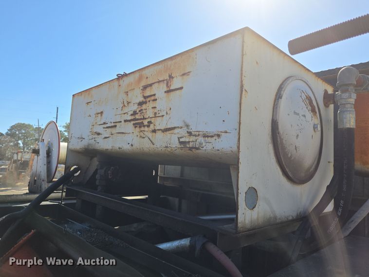 image for item DV1327 2008 Hino 268 flatbed truck