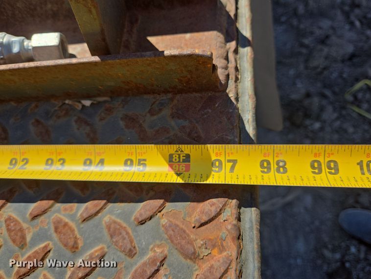 image for item DV1327 2008 Hino 268 flatbed truck