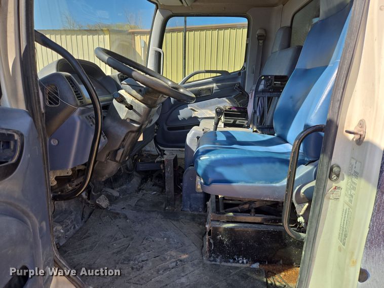 image for item DV1327 2008 Hino 268 flatbed truck