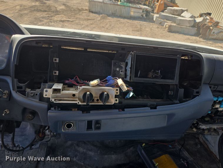 image for item DV1327 2008 Hino 268 flatbed truck