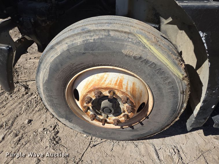 image for item DV1327 2008 Hino 268 flatbed truck