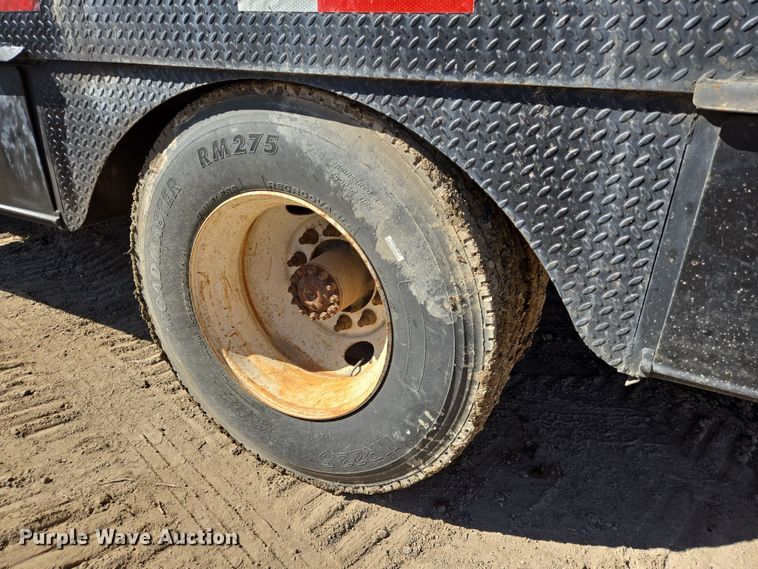 image for item DV1327 2008 Hino 268 flatbed truck