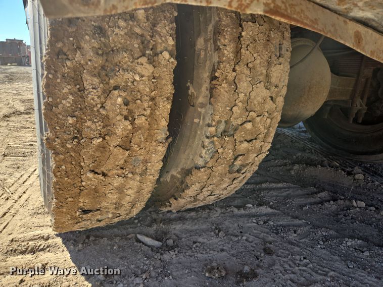 image for item DV1327 2008 Hino 268 flatbed truck