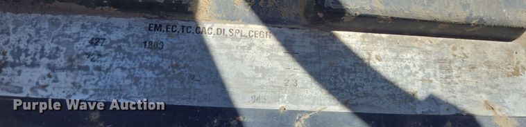 image for item DV1329 2006 Mack CNX613 rollback truck