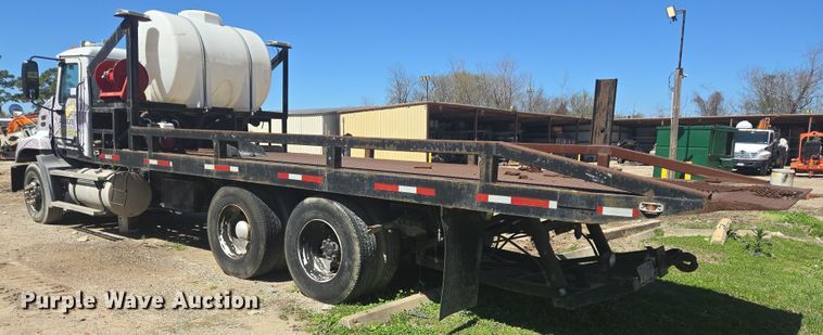 image for item DV1330 2004 Mack CX613 rollback truck