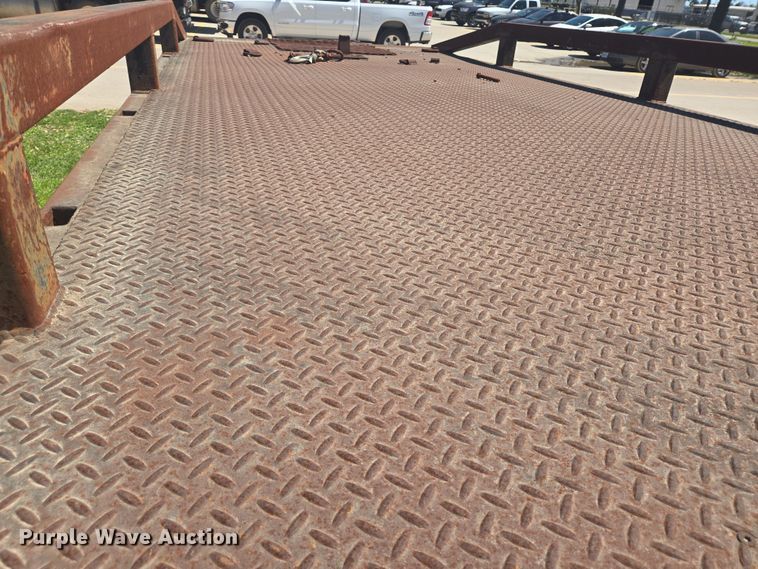 image for item DV1330 2004 Mack CX613 rollback truck