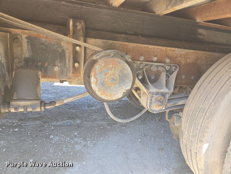 image for item DV1330 2004 Mack CX613 rollback truck