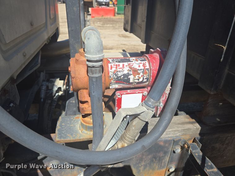 image for item DV1330 2004 Mack CX613 rollback truck