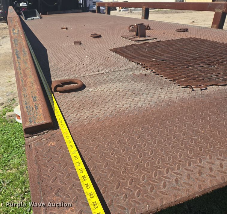 image for item DV1330 2004 Mack CX613 rollback truck