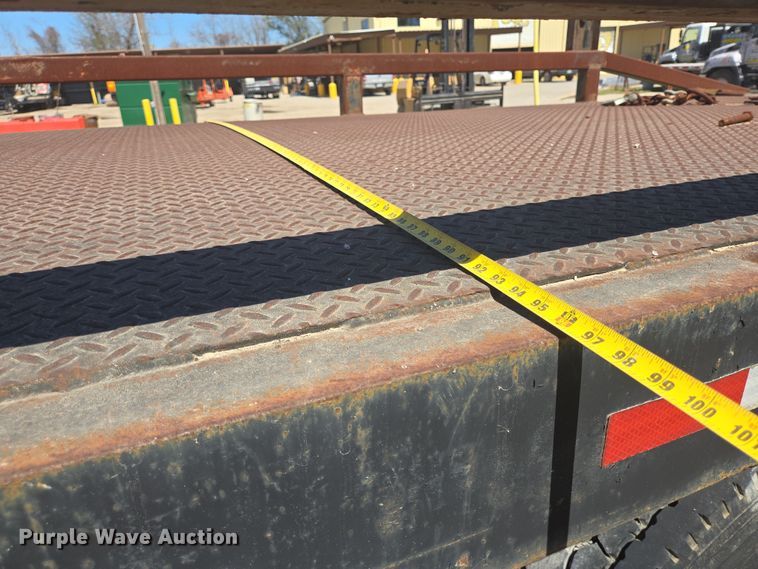 image for item DV1330 2004 Mack CX613 rollback truck