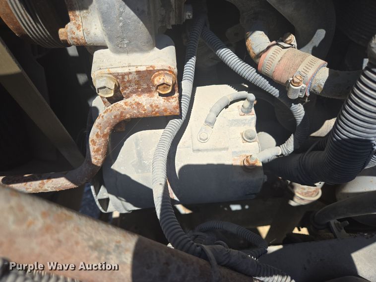 image for item DV1330 2004 Mack CX613 rollback truck