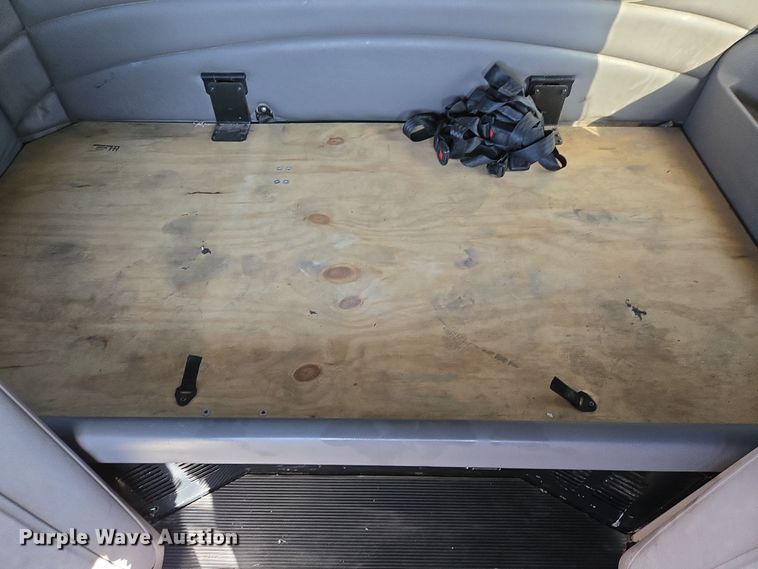 image for item DV1370 2009 Peterbilt 387 semi truck