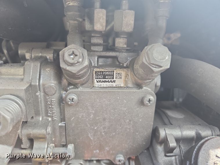 image for item DW1859 2018 International LT625 semi truck