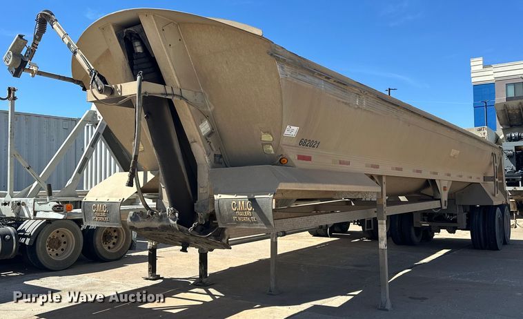 image for item DW5086 2004 Everlite end dump trailer