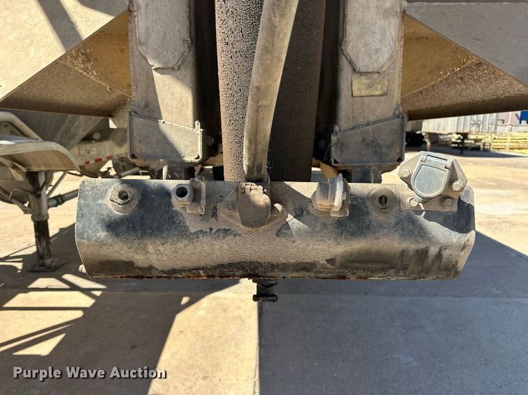 image for item DW5086 2004 Everlite end dump trailer