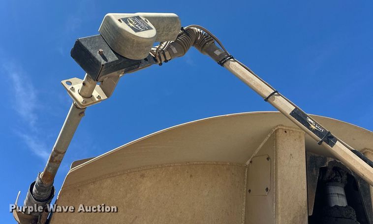 image for item DW5086 2004 Everlite end dump trailer