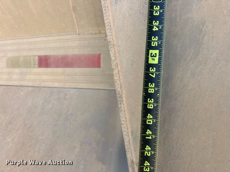 image for item DW5086 2004 Everlite end dump trailer