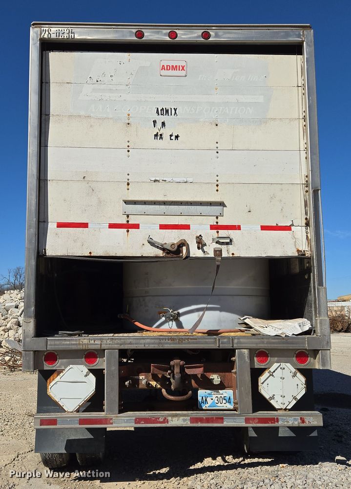 image for item DW8511 2005 Road Systems RSI28-105 dry van trailer