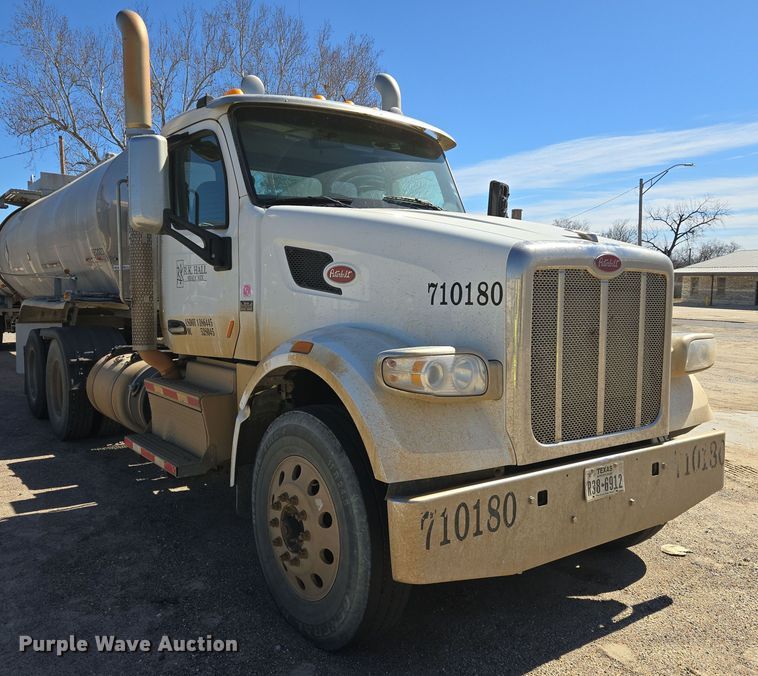 image for item DW8512 2018 Peterbilt 567 semi truck
