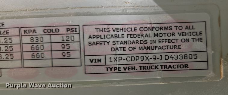 image for item DW8512 2018 Peterbilt 567 semi truck