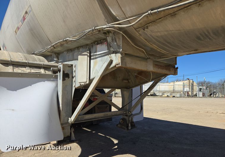 image for item DW8513 1987 Sunshine Stainless Tank & Equipment tank trailer