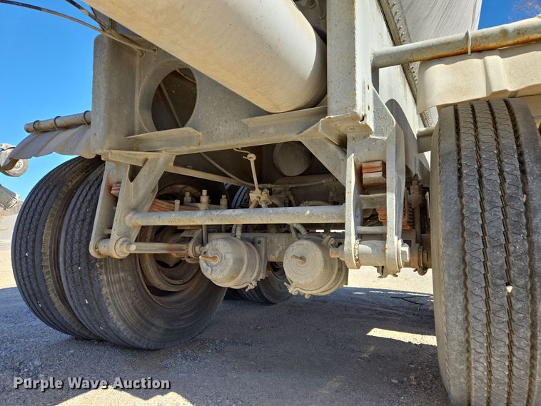 image for item DW8513 1987 Sunshine Stainless Tank & Equipment tank trailer