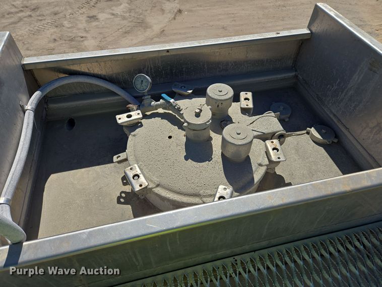 image for item DW8513 1987 Sunshine Stainless Tank & Equipment tank trailer