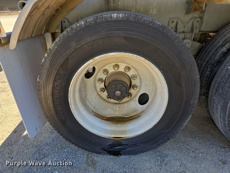 image for item DW8513 1987 Sunshine Stainless Tank & Equipment tank trailer