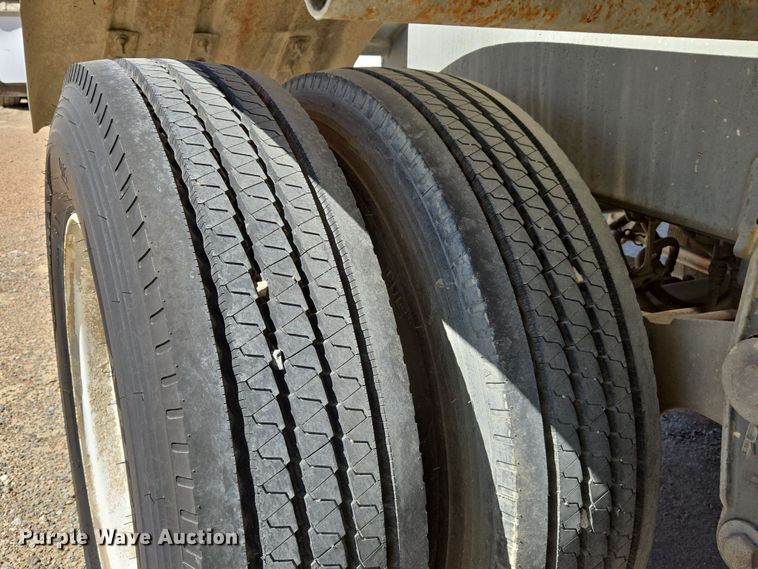 image for item DW8513 1987 Sunshine Stainless Tank & Equipment tank trailer