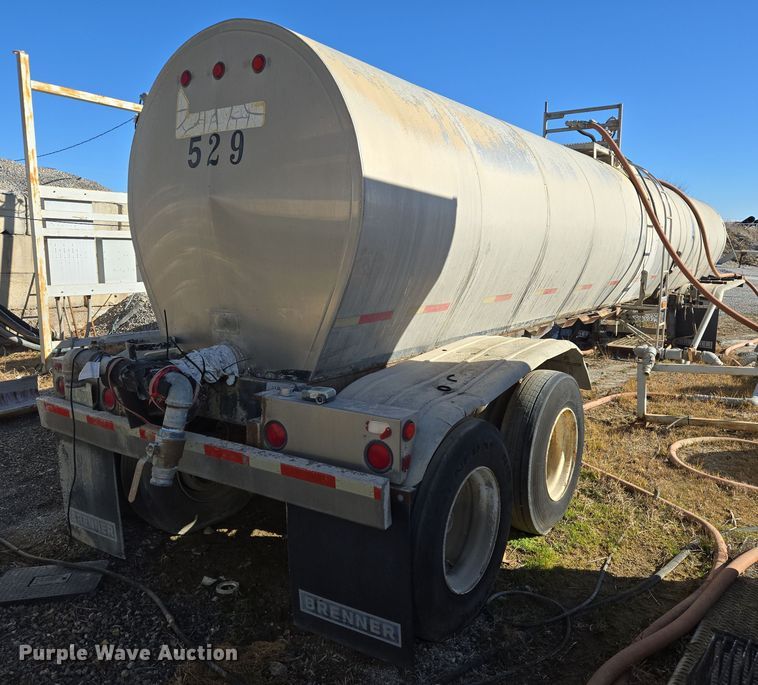 image for item DW8519 1981 Brenner tank trailer