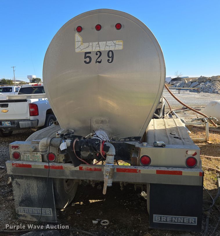 image for item DW8519 1981 Brenner tank trailer