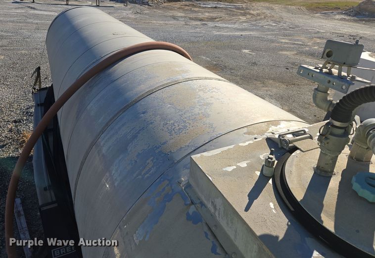 image for item DW8519 1981 Brenner tank trailer