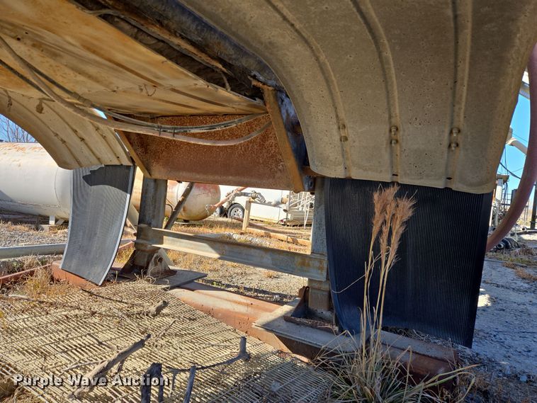 image for item DW8519 1981 Brenner tank trailer